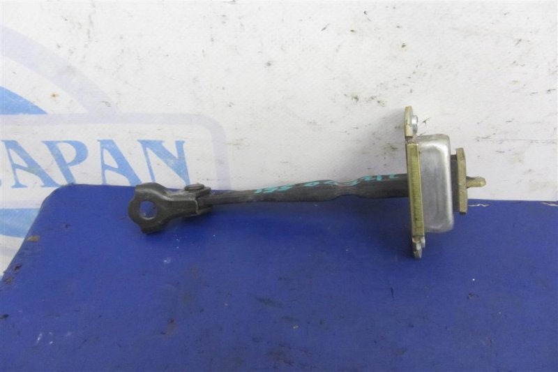 Ограничитель двери задний правый NISSAN MURANO Z50 02-07 2005 Внедорожник 3.5 82430-CA010 Б/У