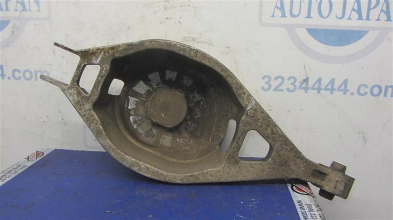 Рычаг задней подвески поперечный нижний задний левый INFINITI EX35(37) 07-12 2008 Внедорожник 3.5 VQ35HR 551B0-1BA0A Б/У