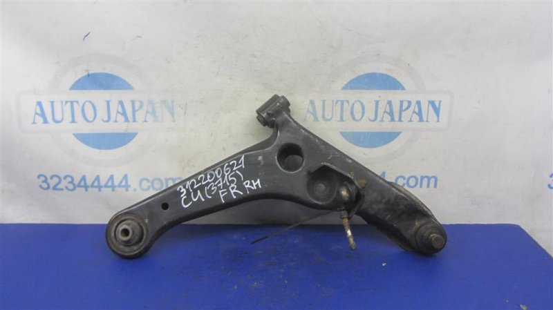 Рычаг передней подвески нижний передний правый MITSUBISHI OUTLANDER 03-07 2005 Внедорожник 2.4 4013A132 Б/У