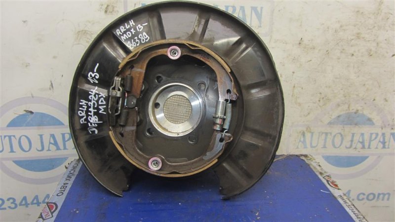 Цапфа задняя левая MDX (YD3) 13-21 YD3