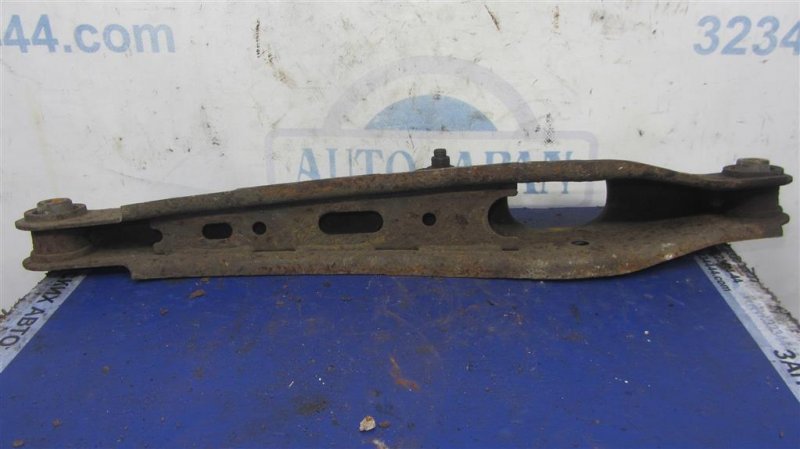 Рычаг задней подвески поперечный нижний задний левый MITSUBISHI OUTLANDER XL 05-13 Внедорожник 2.4 Рычаг задней подвески поперечный нижний задний левый MITSUBISHI OUTLANDER XL 05-13 Внедорожник 2.4