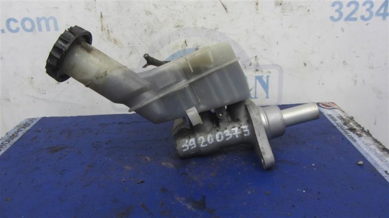 Главный тормозной цилиндр MITSUBISHI OUTLANDER XL 05-13 2007 Внедорожник 3.0 4625A199 Б/У