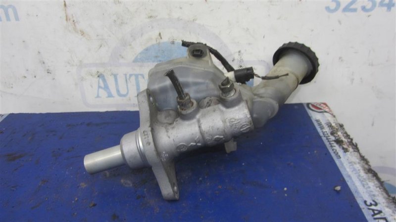 Главный тормозной цилиндр MITSUBISHI OUTLANDER XL 05-13 Внедорожник 3.0