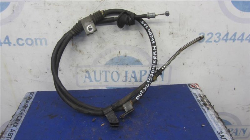 Запчасть трос стояночного тормоза правый MITSUBISHI OUTLANDER XL 05-13 2007 Внедорожник 3.0 4820A104 Б/У Трос стояночного тормоза правый MITSUBISHI OUTLANDER XL 05-13 2007 Внедорожник 3.0 4820A104 Б/У