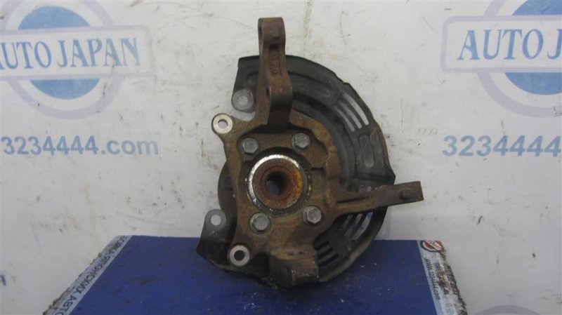 Ступица передняя правая MITSUBISHI GALANT 03-12 Ступица передняя правая MITSUBISHI GALANT 03-12