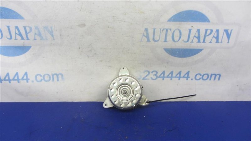 Мотор вентилятора охлаждения INFINITI Q60 16-20 2018 COUPE 3.0 VR30DDTT 21487-4GA0B Б/У