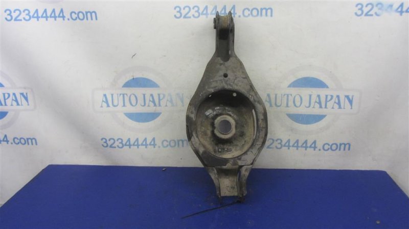 Рычаг задней подвески поперечный нижний задний левый NISSAN MAXIMA A34 03-08 551B0-3Z000 Б/У