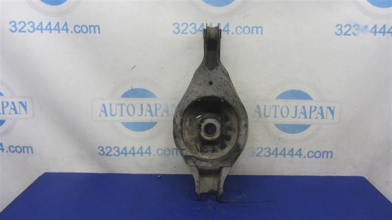 Рычаг задней подвески поперечный нижний задний правый NISSAN MAXIMA A34 03-08 551B0-3Z000 Б/У