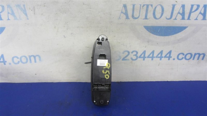 Блок управления стеклоподъемниками передний левый INFINITI Q50 15-20