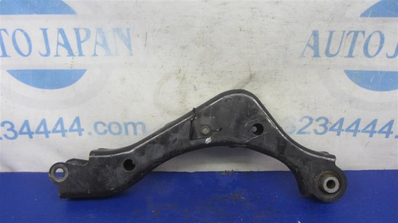 Рычаг задней подвески поперечный верхний задний правый NISSAN ALTIMA L33 12-18 L33 2.5