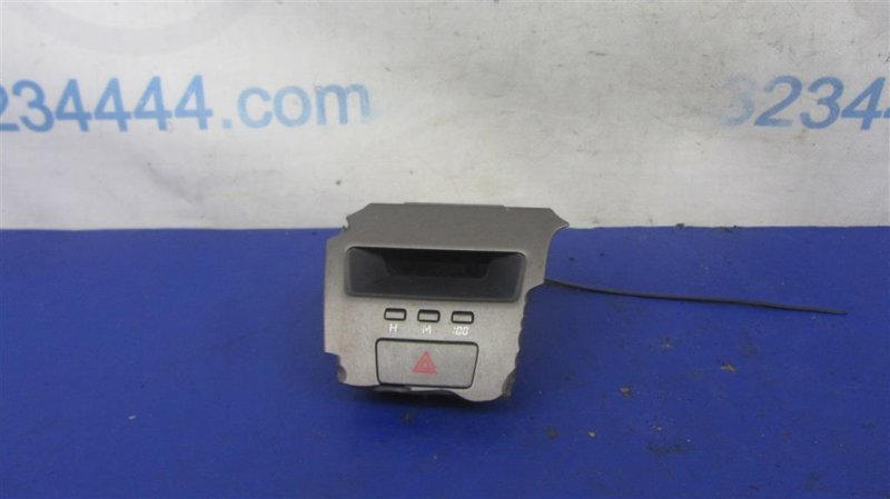 Кнопка аварийной сигнализации LEXUS LS460 06-12 2007 Седан 4.6 8433050010 Б/У