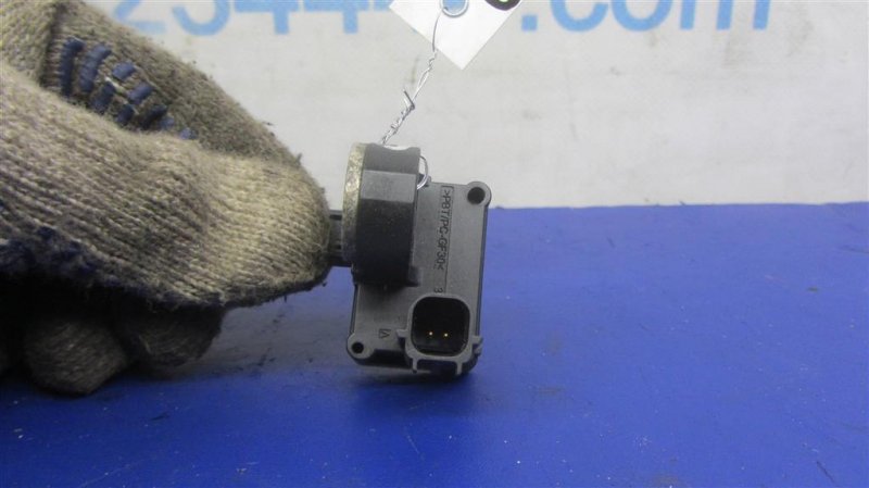 Датчик удара CX-7 06-12 2009 Внедорожник 2.3 Датчик удара CX-7 06-12 2009 Внедорожник 2.3