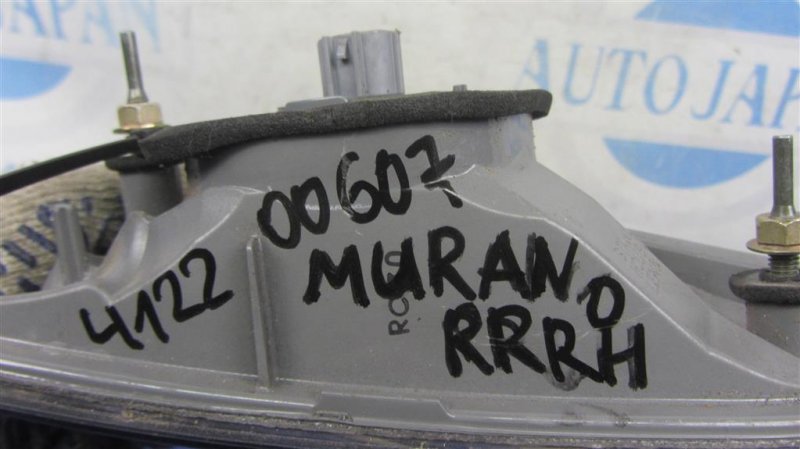 Фонарь заднего хода задний правый MURANO Z50 02-07