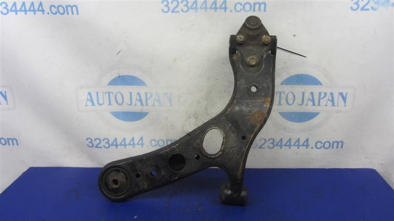 Рычаг передней подвески нижний передний правый RAV4 05-12 2008 GSA33 3.5 2GR-FE