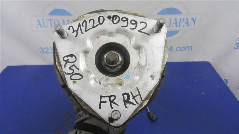 Амортизатор передний правый Q50 15-20