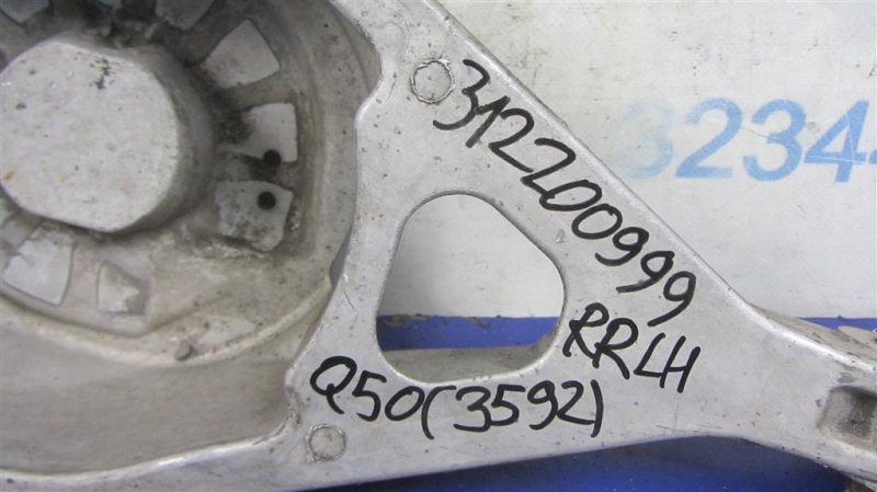 Рычаг задней подвески поперечный нижний задний левый Q50 15-20 Рычаг задней подвески поперечный нижний задний левый Q50 15-20