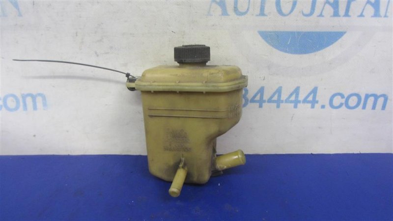 Запчасть бачок гур MAZDA CX-9 06-16 L20632690 Б/У Бачок ГУР MAZDA CX-9 06-16 L20632690 Б/У