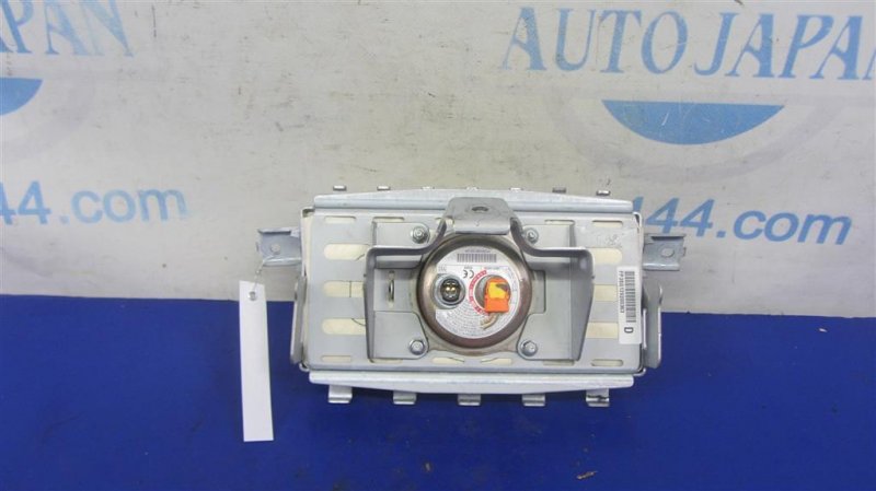 Подушка безопасности пассажира NISSAN SENTRA B17 12-21 Седан 1.8