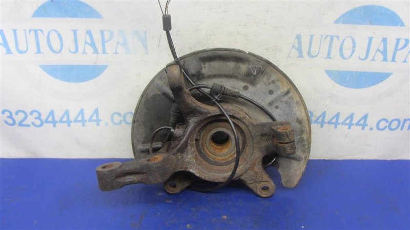 Кулак поворотный передний правый SUZUKI SX4 06-13 Хетчбек 2.0