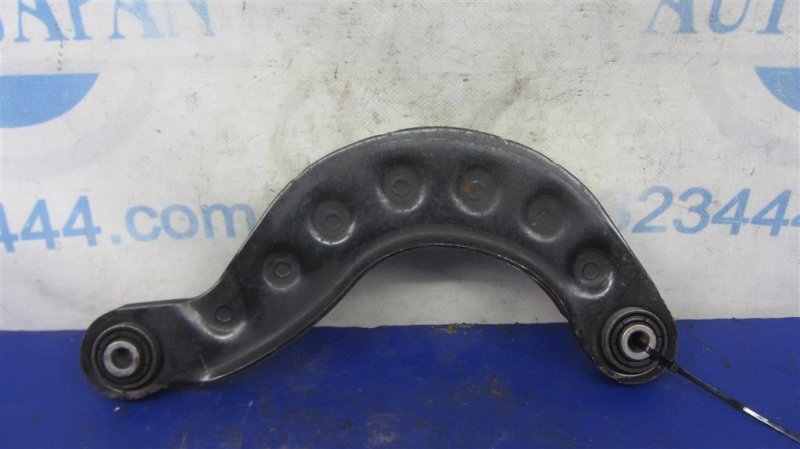 Рычаг задней подвески поперечный верхний задний правый FORD FOCUS 10-18 Седан 2.0