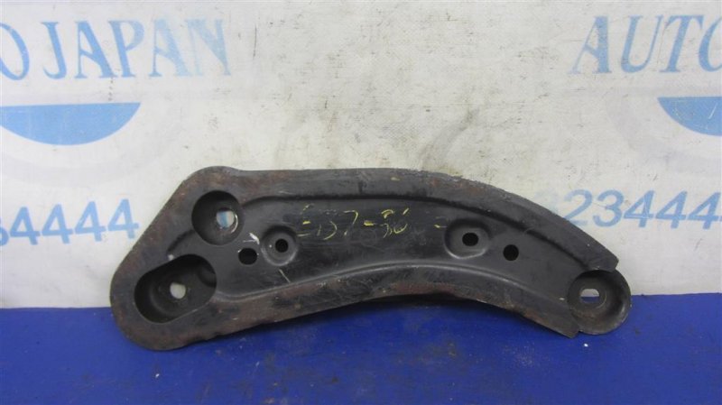 Крепление балки подвески INFINITI G25/G35/G37/Q40 06-14 COUPE 3.7 VQ37VHR Крепление балки подвески INFINITI G25/G35/G37/Q40 06-14 COUPE 3.7 VQ37VHR