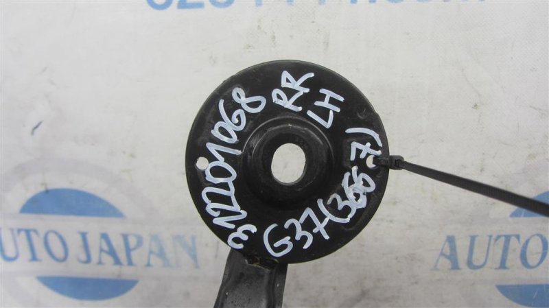 Крепление балки подвески G25/G35/G37/Q40 06-14 2009 COUPE 3.7 VQ37VHR Крепление балки подвески G25/G35/G37/Q40 06-14 2009 COUPE 3.7 VQ37VHR