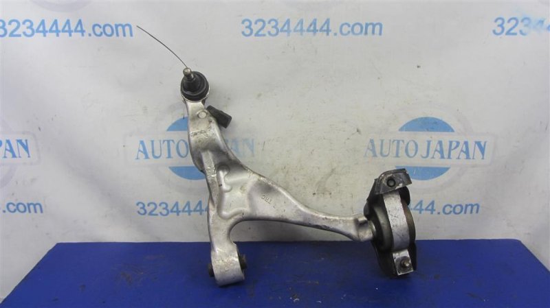 Рычаг передней подвески нижний передний левый INFINITI M35/M45 04-10 2006 Седан 3.5 VQ35DE 54501-EG00A Б/У