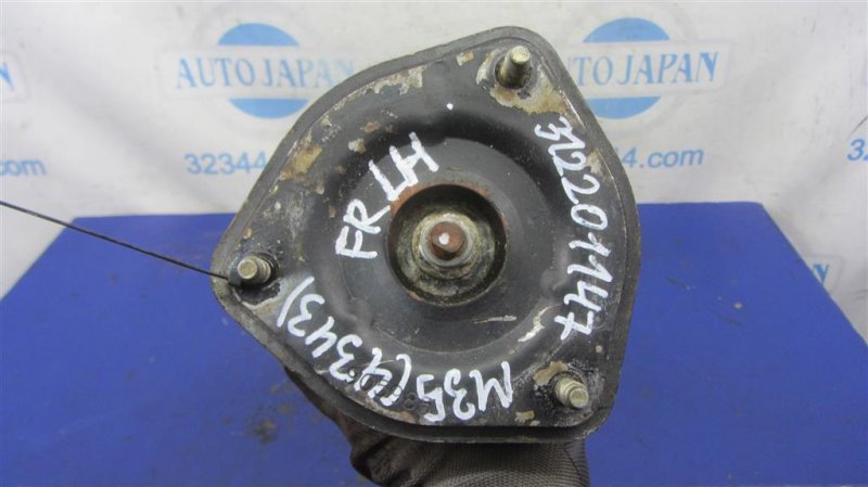 Амортизатор передний левый M35/M45 04-10 2006 Седан 3.5 VQ35DE