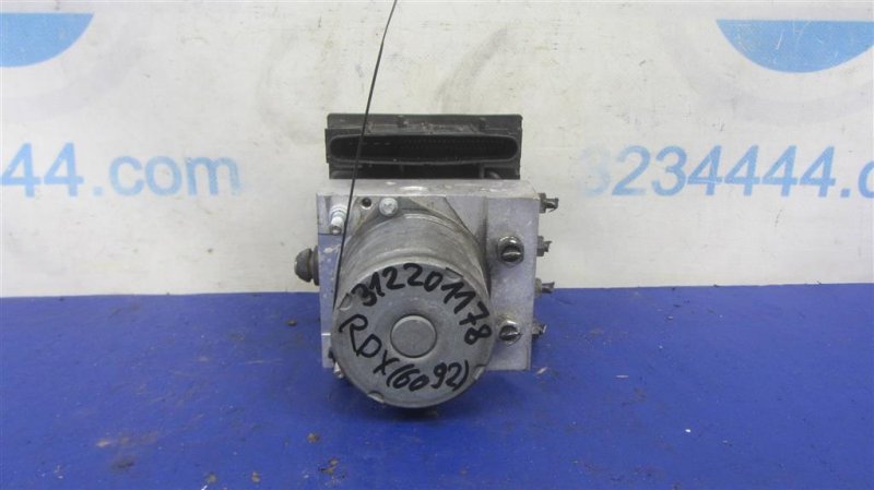 Запчасть блок abs ACURA RDX 06-12 2011 Внедорожник 2.3 57111-SZP-A02 Б/У Блок ABS ACURA RDX 06-12 2011 Внедорожник 2.3 57111-SZP-A02 Б/У