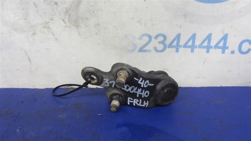 Шаровая опора левая TOYOTA CAMRY 40 06-11