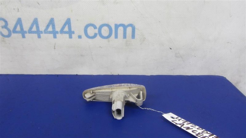 Повторитель поворота в крыло левый MITSUBISHI LANCER X 10 07-15