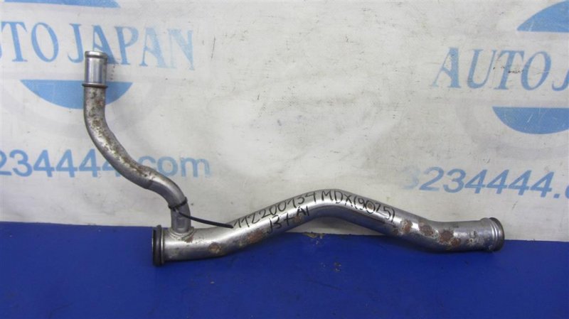 Запчасть патрубок системы охлаждения ACURA MDX (YD2) 06-13 2008 YD2 3.7 19505-RDJ-A00 Б/У Патрубок системы охлаждения ACURA MDX (YD2) 06-13 2008 YD2 3.7 19505-RDJ-A00 Б/У