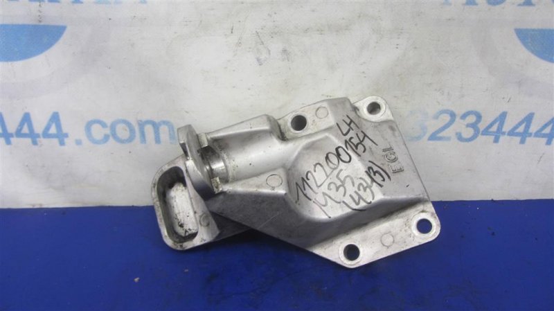 Кронштейн опоры двигателя левый INFINITI M35/M45 04-10 2006 Седан 3.5 VQ35DE 11233-EG001 Б/У