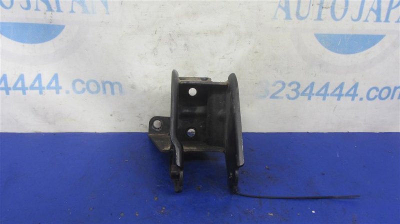 Кронштейн двигателя SUZUKI SX4 06-13 11761-80J00 Б/У
