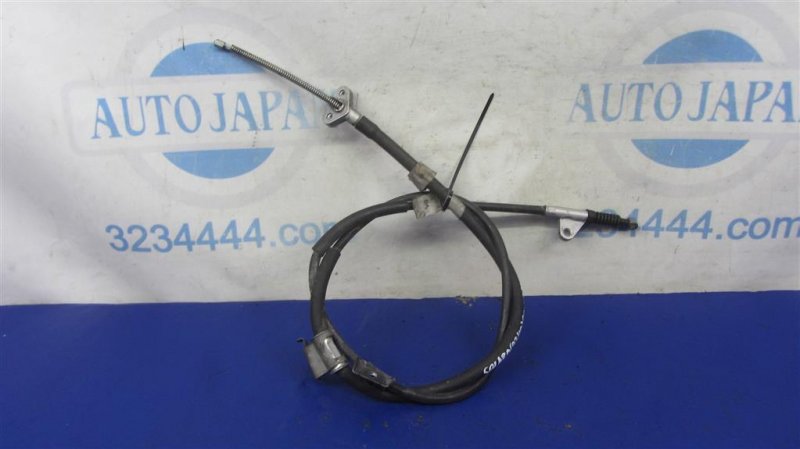 Трос стояночного тормоза задний левый TOYOTA SOLARA 03-09 2008 MCV31 Кабриолет 3.3 3MZFE 46430-33100 Б/У