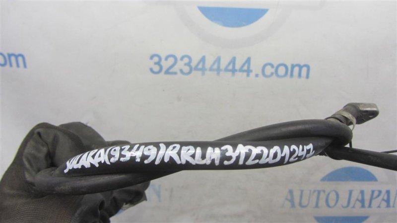 Трос стояночного тормоза задний левый SOLARA 03-09 2008 MCV31 Кабриолет 3.3 3MZFE