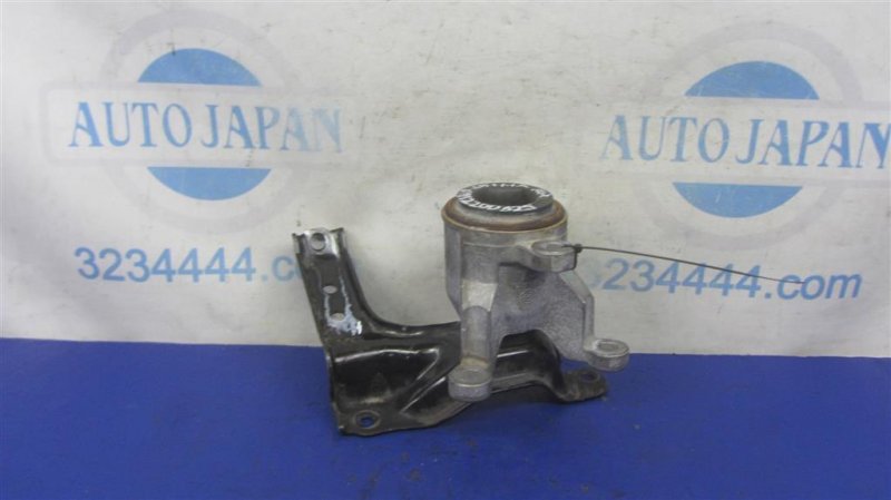 Подушка двигателя правая NISSAN ALTIMA L32 07-12 11210-9N00A Б/У