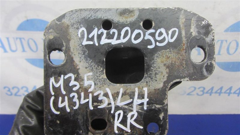 Кронштейн усилителя заднего бампера левый M35/M45 04-10 2006 Седан 3.5 VQ35DE