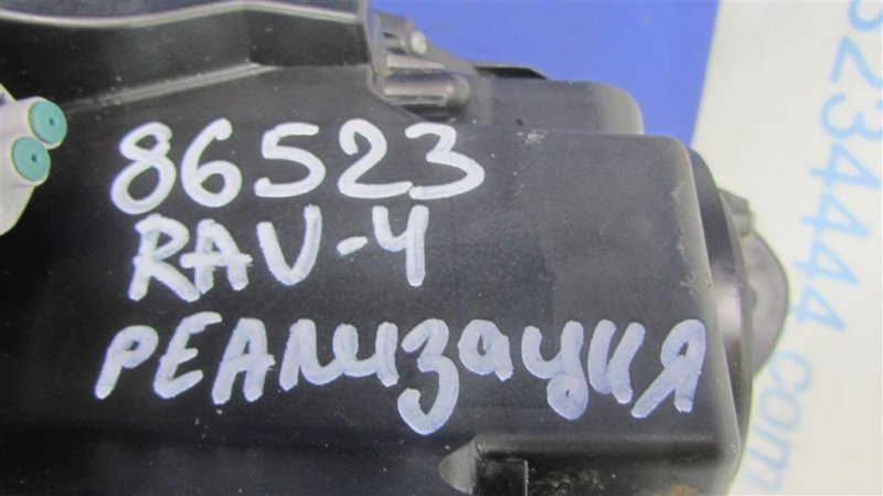 Фара передняя правая TOYOTA RAV4 13-19 Фара передняя правая TOYOTA RAV4 13-19