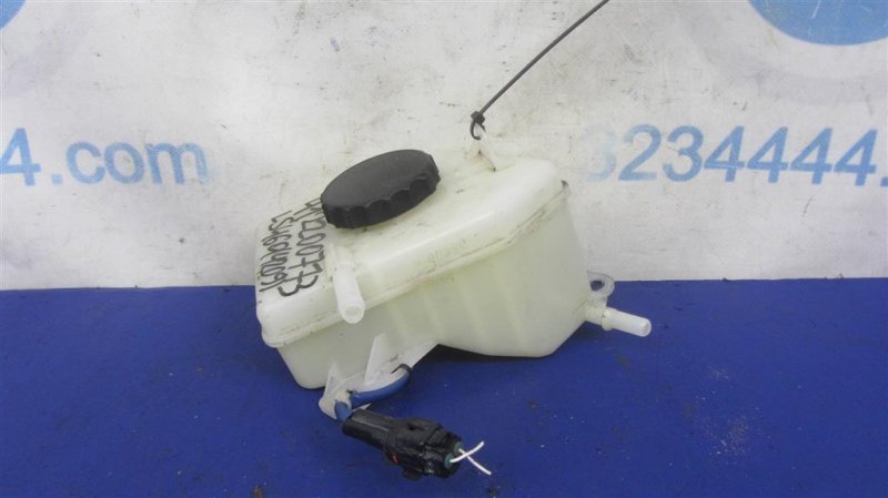 Бачок главного тормозного цилиндра LEXUS LS460 06-12 Седан 4.6