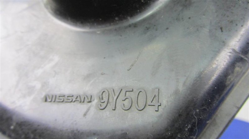 Резонатор воздушного фильтра MURANO Z50 02-07 Резонатор воздушного фильтра MURANO Z50 02-07