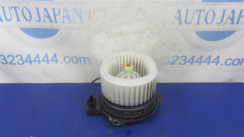 Запчасть моторчик печки задний ACURA MDX (YD2) 06-13 2012 YD2 3.7 79220-STX-A01 Б/У Моторчик печки задний ACURA MDX (YD2) 06-13 2012 YD2 3.7 79220-STX-A01 Б/У