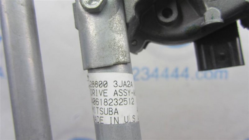 Трапеция стеклоочистителей QX60/JX35 12-20