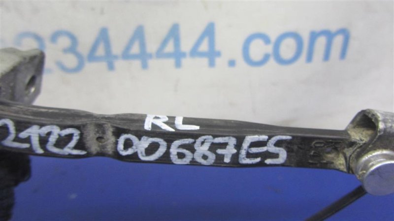 Ограничитель двери задний левый ES350 06-12 Ограничитель двери задний левый ES350 06-12