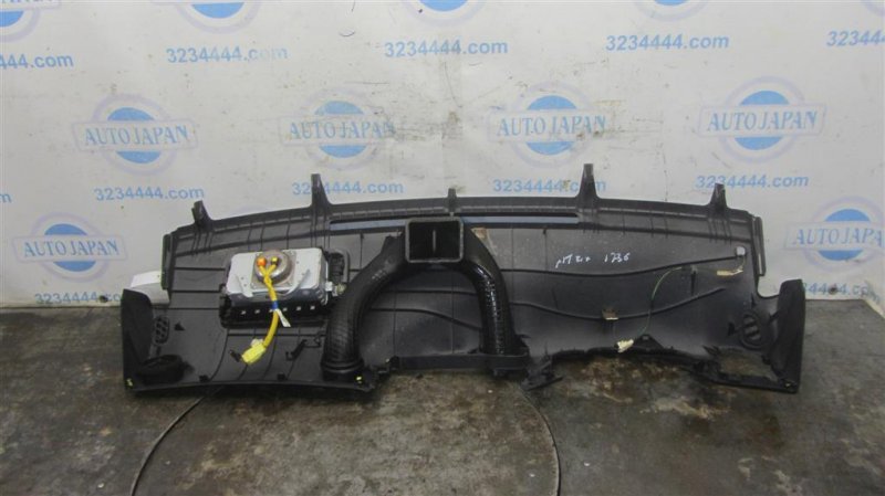 Торпедо MATRIX 02-08 2002 ZZE132 1.8L 1ZZ-FE Торпедо MATRIX 02-08 2002 ZZE132 1.8L 1ZZ-FE