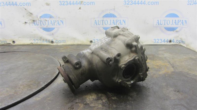 Редуктор передний INFINITI M35/M45 04-10 2007 Седан 3.5 VQ35DE 38500-AR515 Б/У