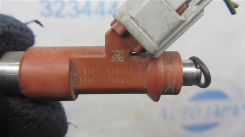 Форсунка топливная SIENNA 03-10 2014 Внедорожник 3.5 Форсунка топливная SIENNA 03-10 2014 Внедорожник 3.5