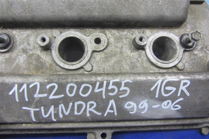 Крышка клапанная правая TUNDRA 99-06