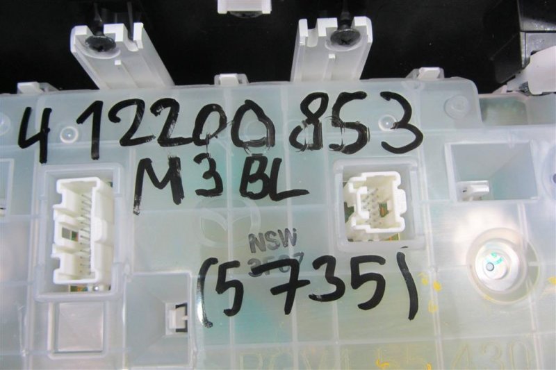 Панель приборов 3 BL 09-13 2013 Седан 2.0 Панель приборов 3 BL 09-13 2013 Седан 2.0