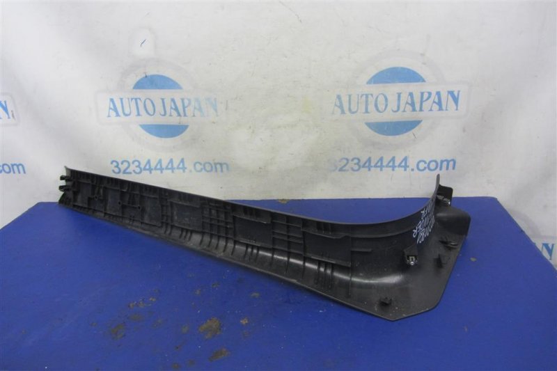 Накладка порога внутрення NISSAN PATHFINDER R52 12-21 Накладка порога внутрення NISSAN PATHFINDER R52 12-21